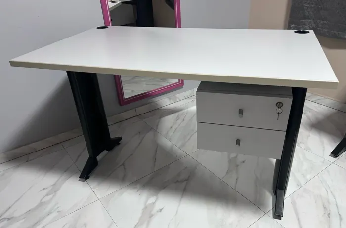 Mesa escritório