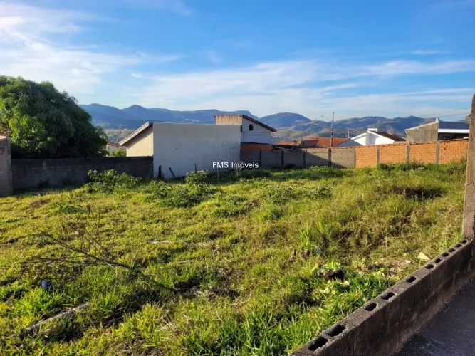 Terreno à venda em Borda da Mata-MG, bairro São Judas Tadeu, 250m² de área!