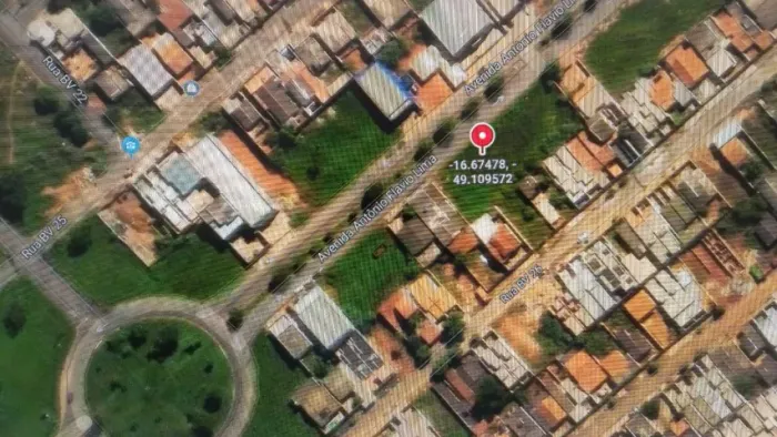 Terreno Comercial em Senador Canedo 274 m2