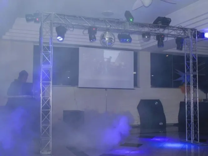 Som e iluminação para casamento e 15 anos formatura em belo horizonte e região