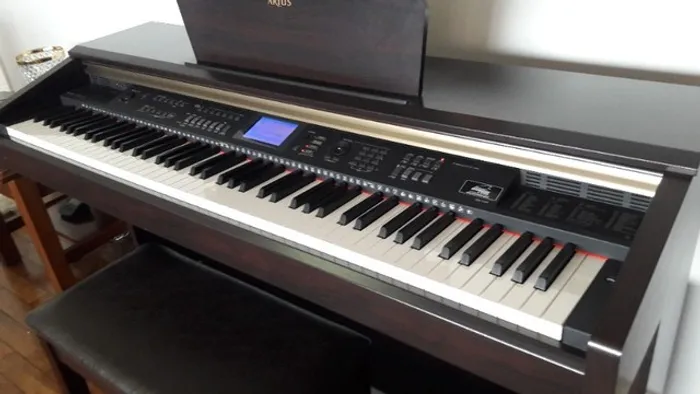 Piano Digital Yamaha Arius YDP-V240  