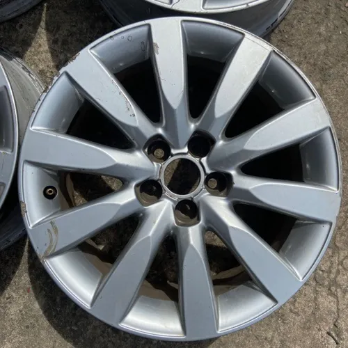Roda aro 16 original Audi A1 5x100 5/100 alumínio avulsa 