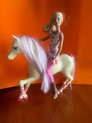 Barbie e seu cavalo