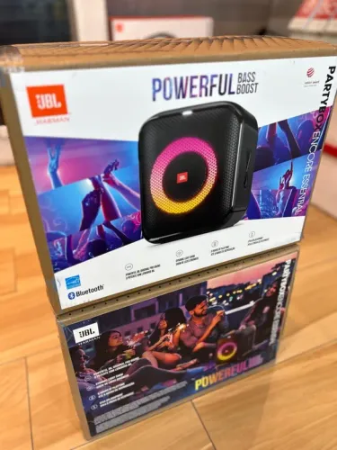 Caixa de Som JBL Partybox Encore Essential - Som Potente, Design Moderno!