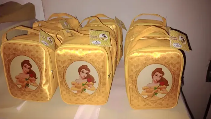 brinde maletinha persoanalizada para festa