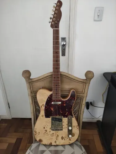 Guitarra Telecaster