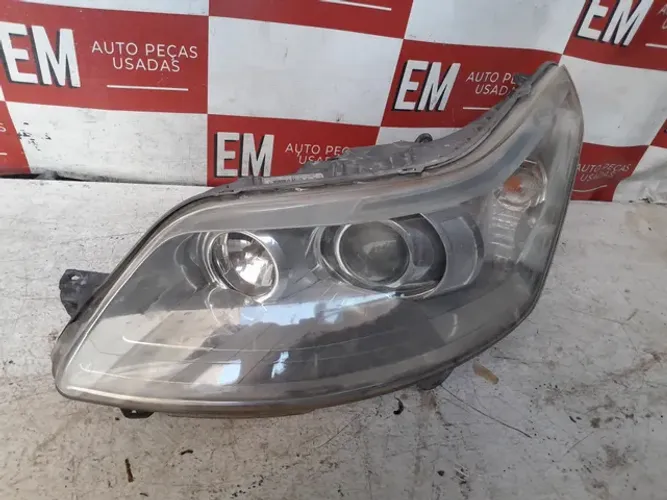 Farol esquerdo C4 vtr com xenon
