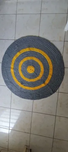 Tapete para decoração em fio de malha 