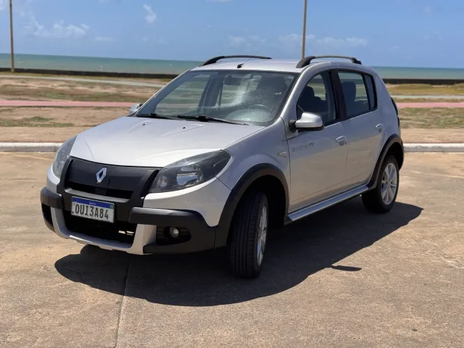 Sandero Stepway AUTOMÁTICO 2014