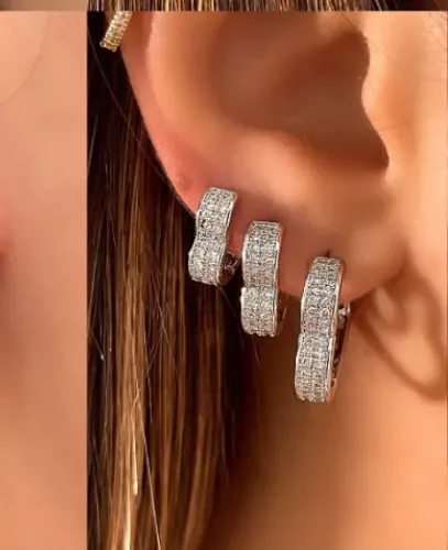 Trio argolinhas cravejadas 