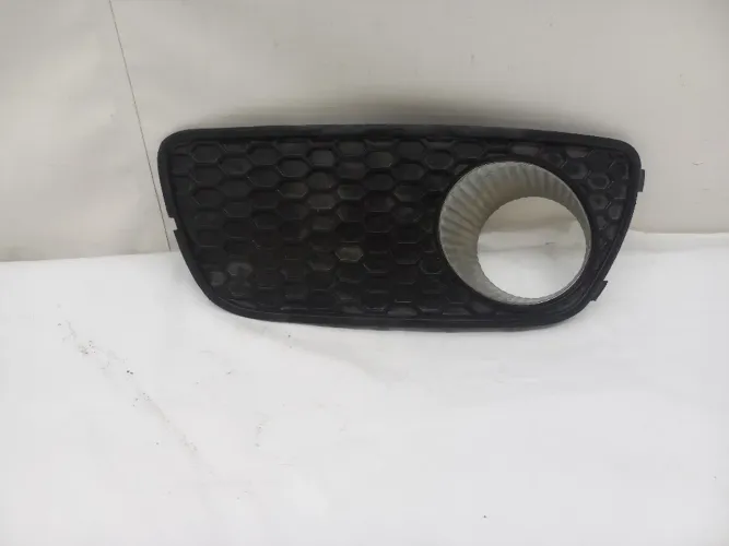 Moldura Milha Fiat Palio Le 03/08