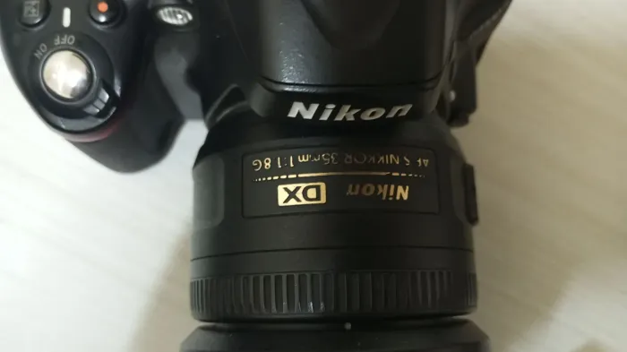 Câmeras e equipamentos de fotografia profissional 