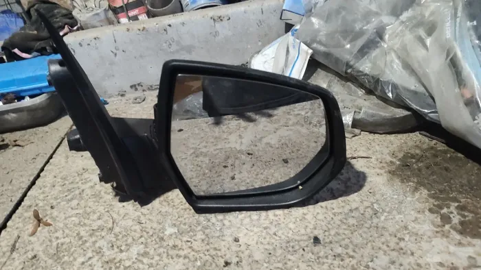 Espelho retrovisor elétrico Prisma 2013/2014/2015 2016/2017 2018/2019 original L.D.