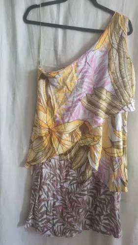 Vestido floral de 1 ombro G