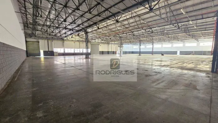 Galpão para alugar, 3600 m² por R$ 100.800/mês - Planalto - São Bernardo do Campo/SP