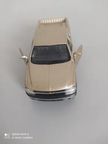 Miniatura Camionete Chevrolet Silverado