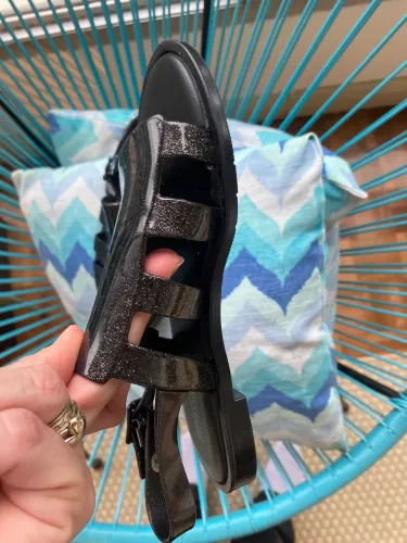 Sandália Melissa Boemia  infantil preta com glitter.  33/34