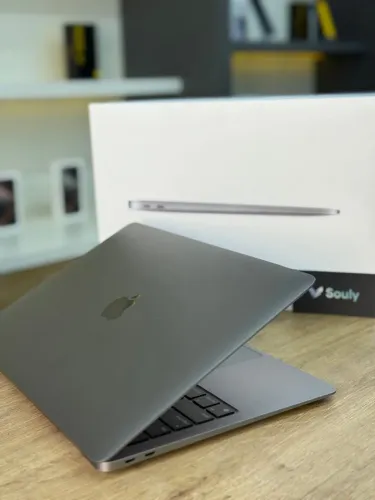 MacBook Air M1 256gb 8gb RAM seminovo com garantia - Loja física