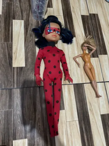 Boneca Miraculos Ladybug