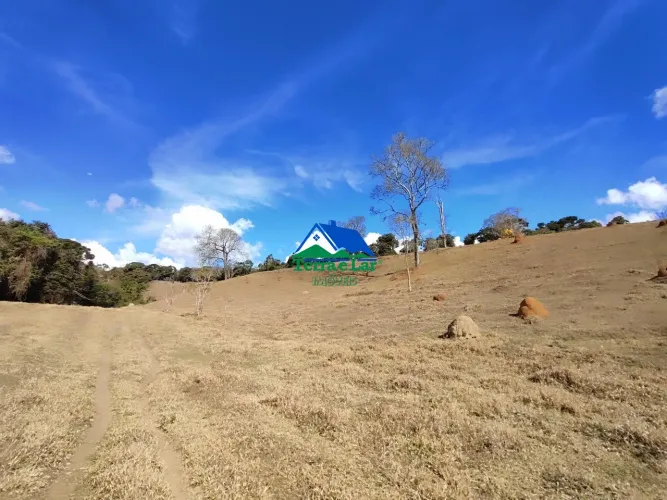 ? Terreno à Venda - Bairro Pinhal | Aiuruoca/MG