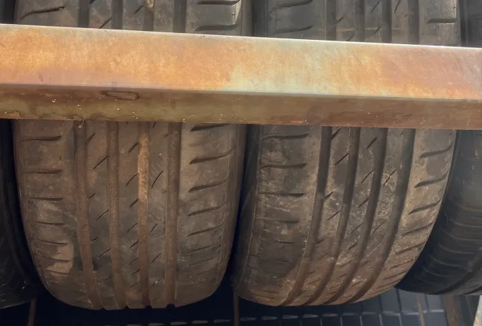 Par de pneus 15 Gol , Fox , Polo 195/55 R15 80% ( 195/55/15 )