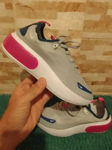 Tênis Nike Air Max- Original, tamanho 35.5. Novo!