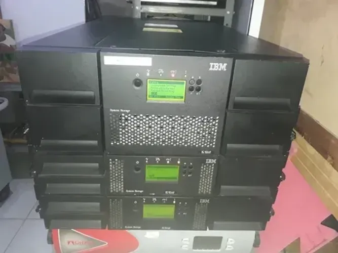 Unidade de Fitas IBM System Storage TS3200 (3573-L4U) 