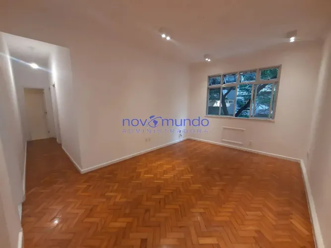 EXCELENTE APARTAMENTO DOIS QUARTOS EM COPACABANA