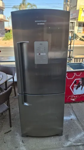 Geladeira Brastemp Inverse inox frost free semi-nova