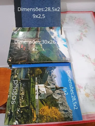 Coleção de álbuns personalizados antigo.