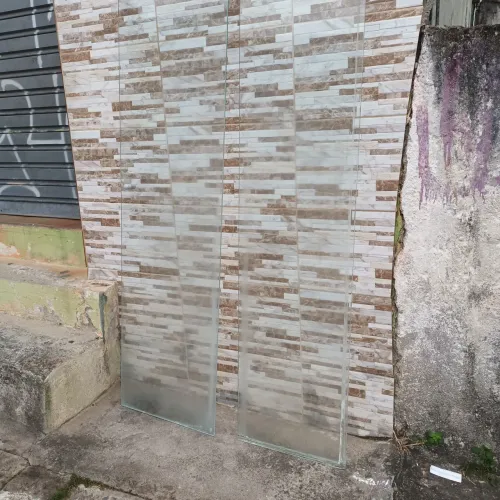 Porta de vidro para box de banheiro