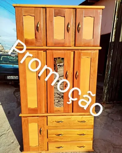 Guarda roupa Madeira Maciça - NOVO