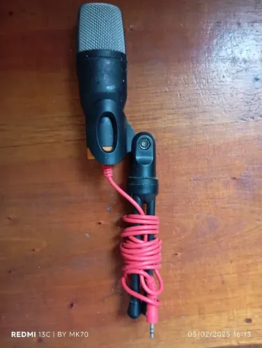 Microfone Tomate