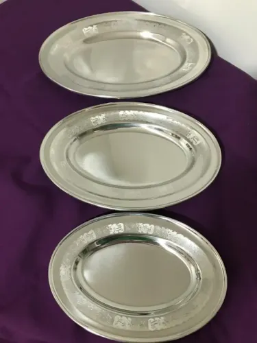 3 travessas oval rasa decorada em aço inox da Art Prata