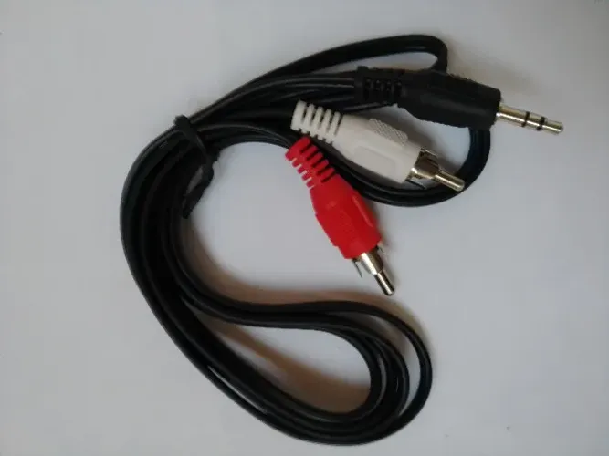 Cabo de audio P2 para RCA