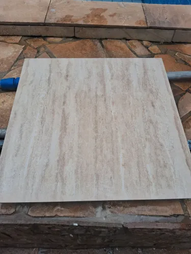 Piso Delta Porcelanato