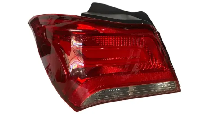 Lanterna Onix Hatch Lado esquerdo Lt Ltz 2017 2018 2019 2020 Original novo