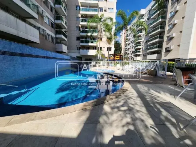 VENDE NA TAQUARA - CONDOMÍNIO EVIDENCE QUALITY LIFE - APARTAMENTO REFORMADO COM 03 QUARTOS