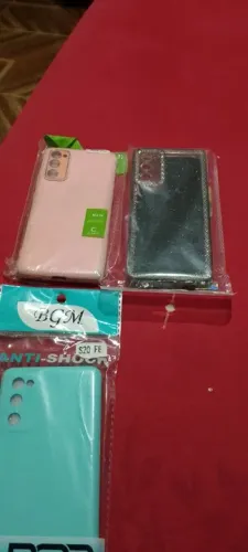 Capa de celular s 20 f.e