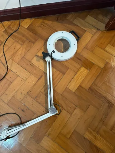 LUPA ESTEK DE MESA