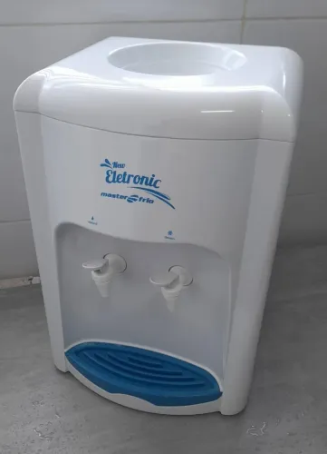Bebedouro Masterfrio