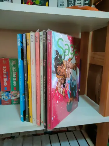 HQ Saga Brian K. Vaughan 1-8