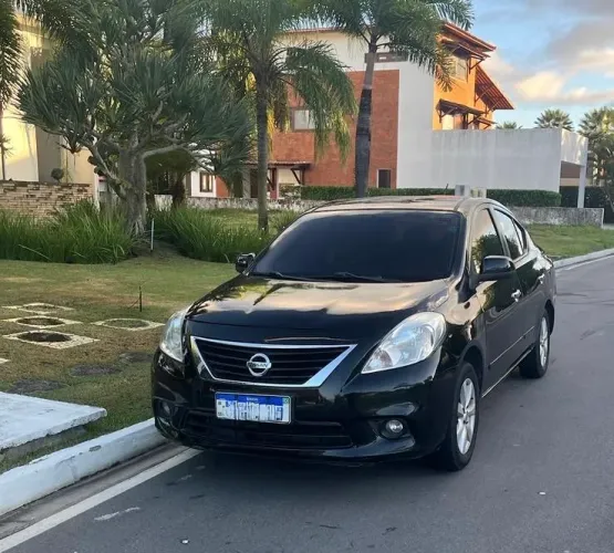 Nissan Versa SL 1.6 16V Flex Fuel 4P Mec. 2013