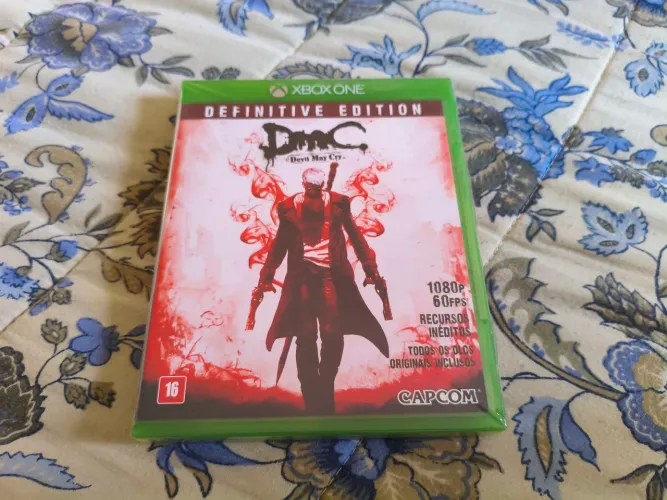 Devil May Cry DMC - Definitive Edition - Xbox One e Xbox série X - Semi-novo.