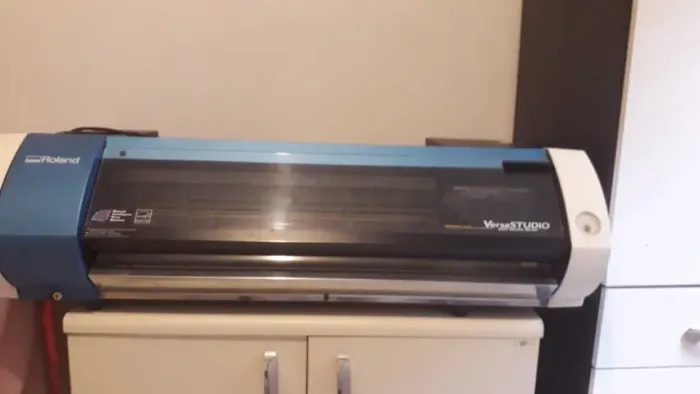Impressora Roland BN20/Plotter de Impressão e Recorte Integrado