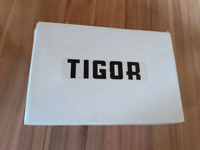 Tênis Tigor