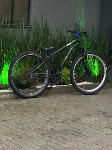 BIcicleta caloi Vulcan aro 29