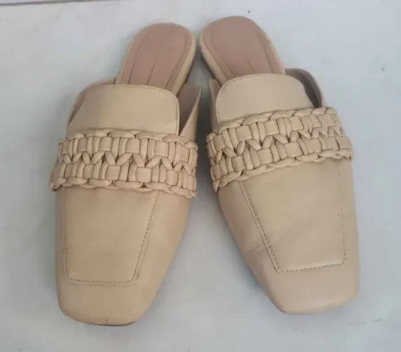Mule Nude TAM36