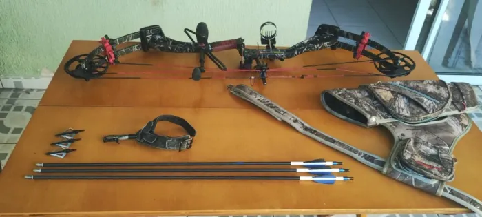 Arco composto PSE americano