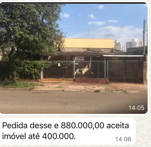Vende-se cada próximo ao Colégio Marista Londrina